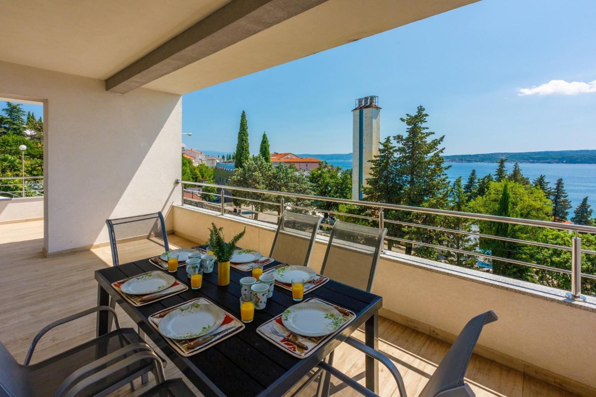 Melanie Apartment Crikvenica Exterior photo